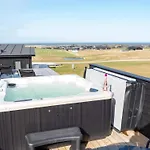 Holiday home 5 Star In