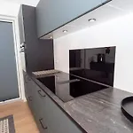 5 Star In *
